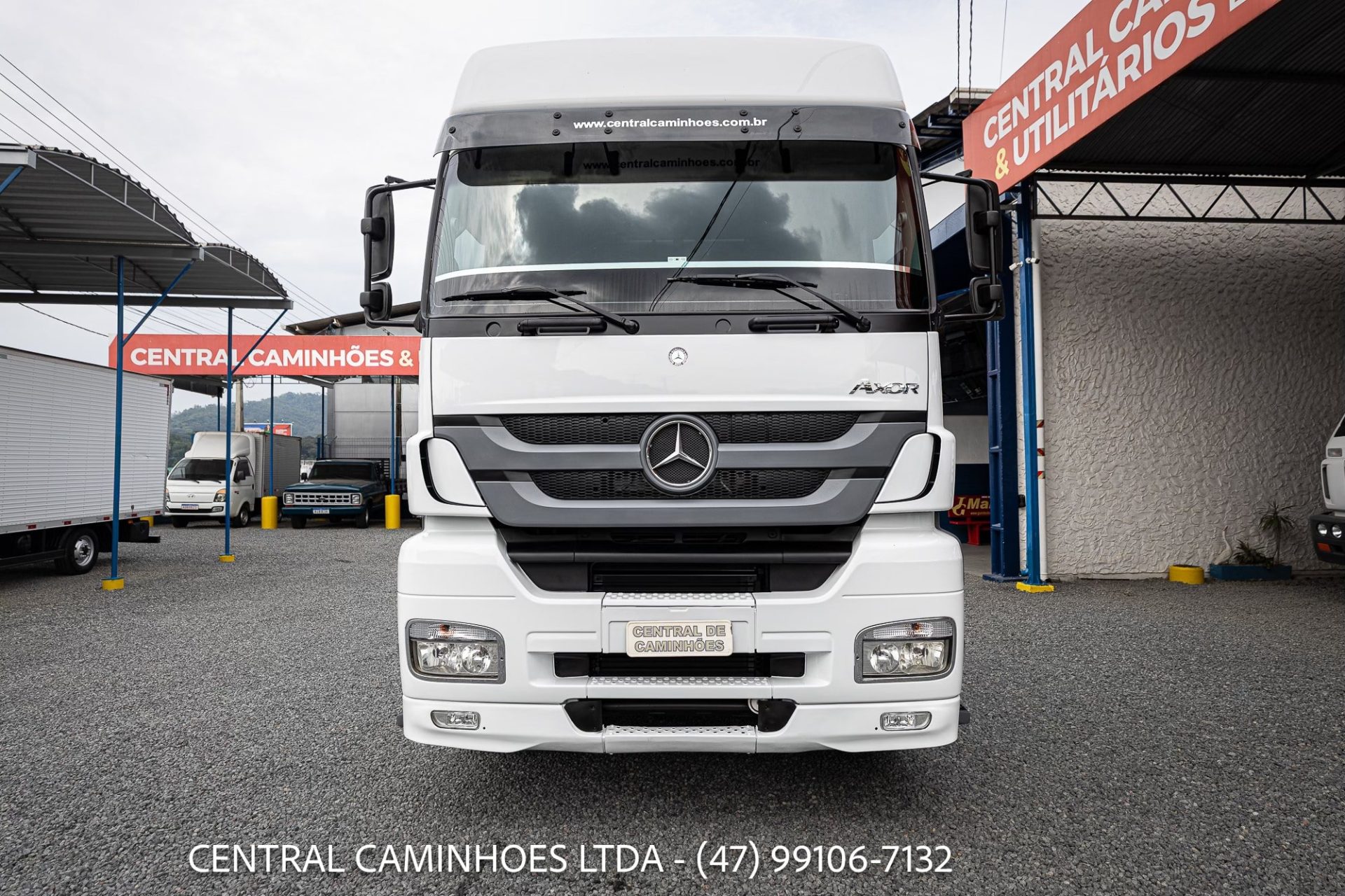 MERCEDES BENZ AXOR 2644 S 6X4 ANO 2019 TETO ALTO