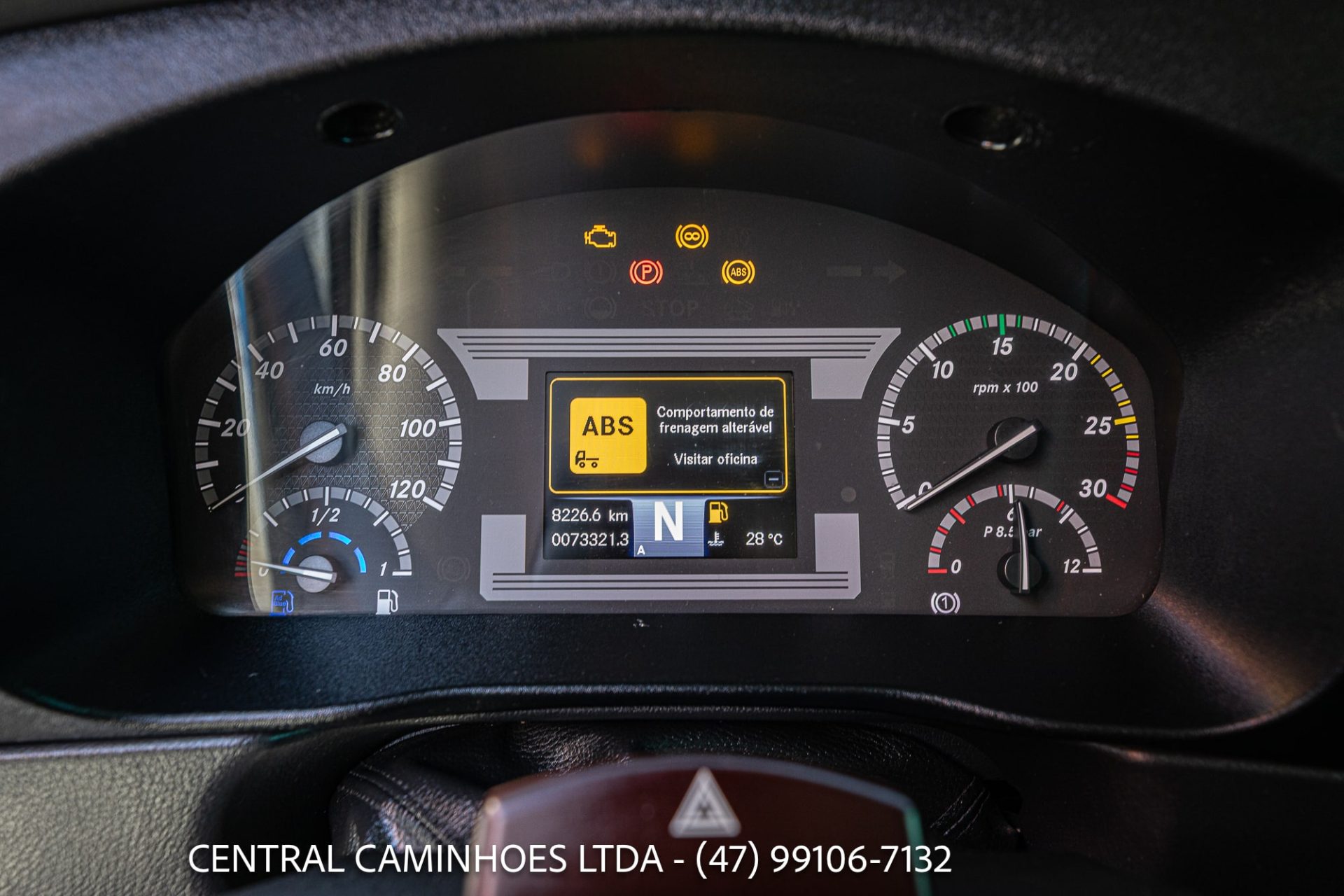 MB ACCELO 815 ANO 2022 COM ACESSÓRIOS