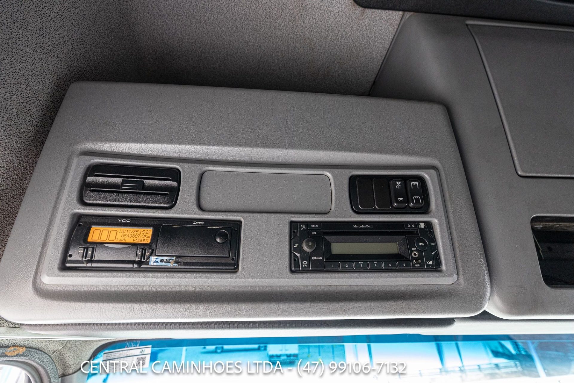 MERCEDES BENZ AXOR 2644 S 6X4 ANO 2019 TETO ALTO