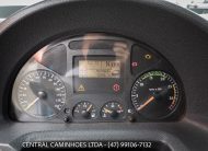 IVECO TECTOR 31.300 8X2 BI TRUCK ANO 2020 LEITO