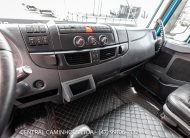 IVECO TECTOR 31.300 8X2 BI TRUCK ANO 2020 LEITO