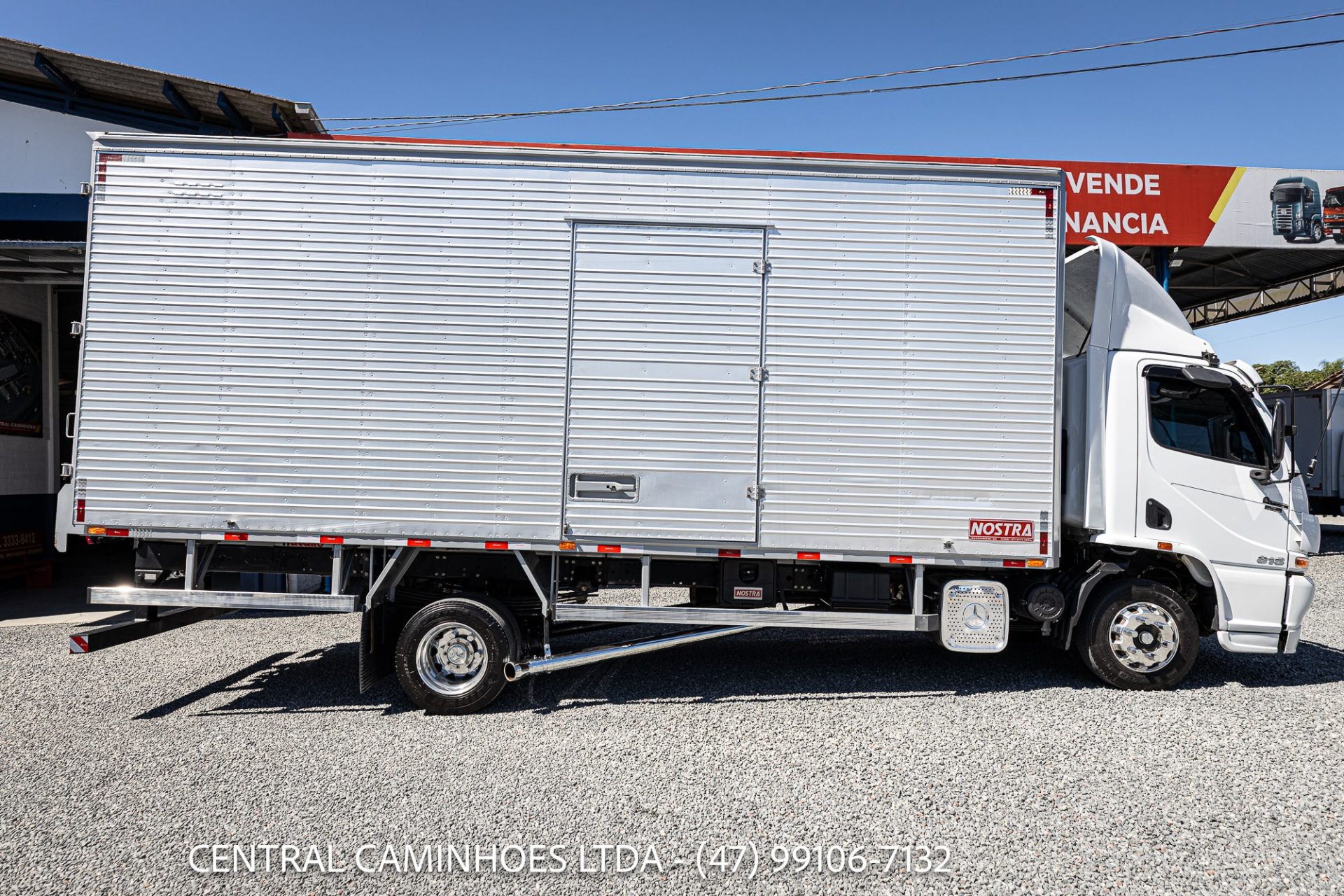 MB ACCELO 815 ANO 2022 COM ACESSÓRIOS