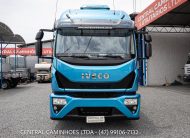 IVECO TECTOR 31.300 8X2 BI TRUCK ANO 2020 LEITO