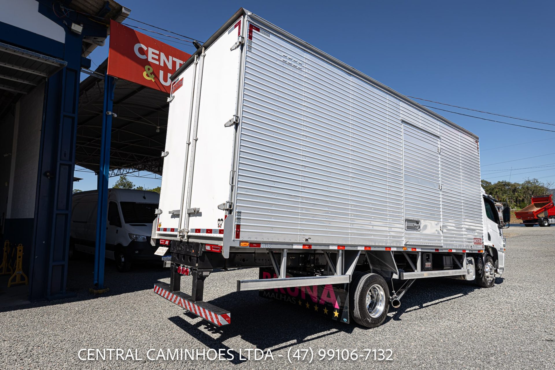 MB ACCELO 815 ANO 2022 COM ACESSÓRIOS