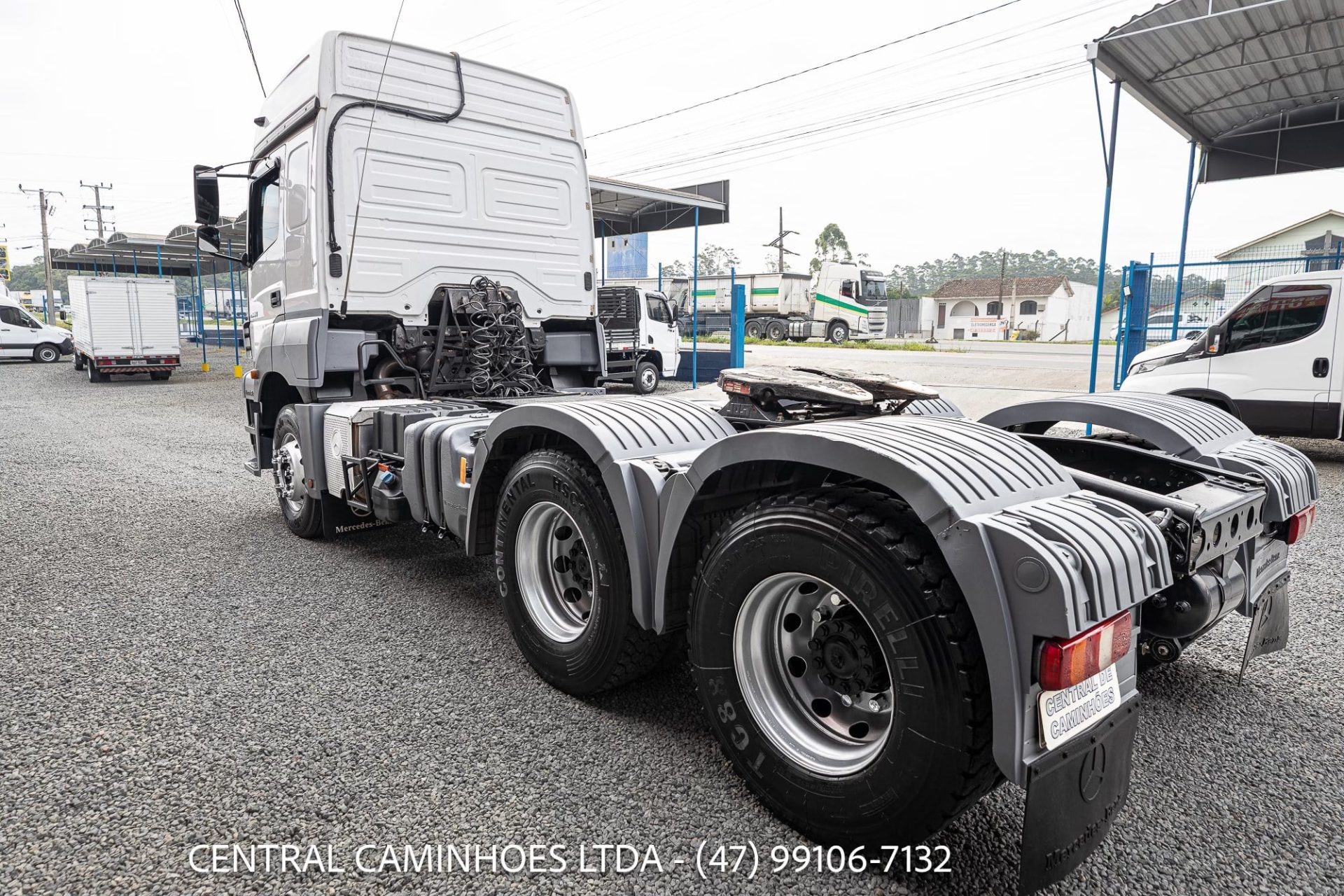 MERCEDES BENZ AXOR 2644 S 6X4 ANO 2019 TETO ALTO