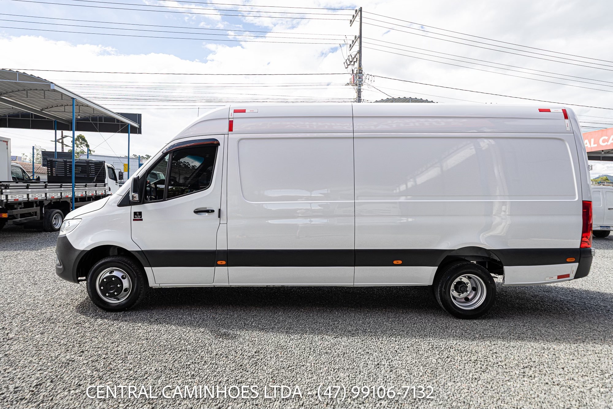 MERCEDES BENZ SPRINTER 516 ANO 2022 RODADO DUPLO