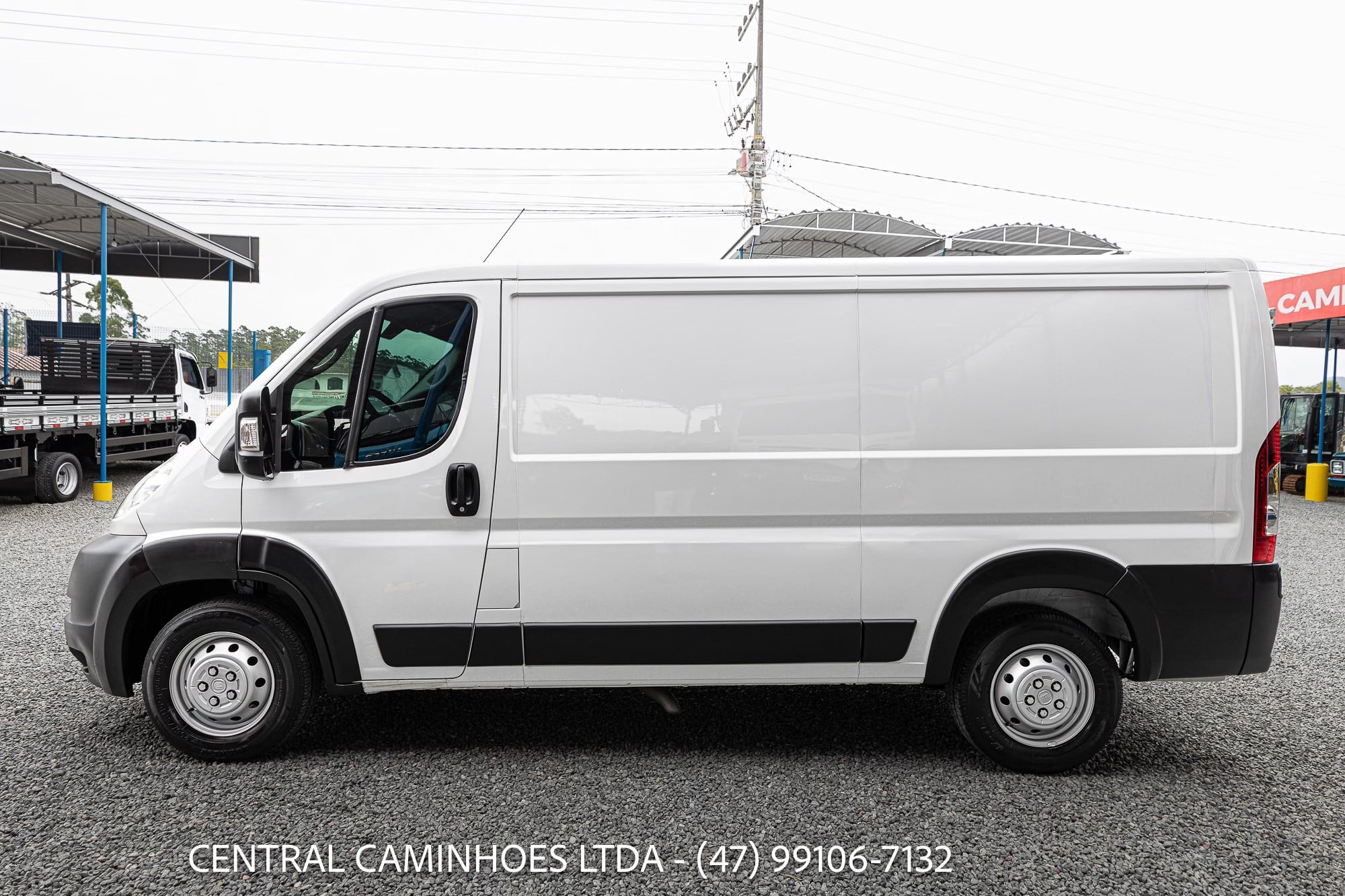 FIAT DUCATO FURGÃO 10M3 ANO 2019 COMPLETA