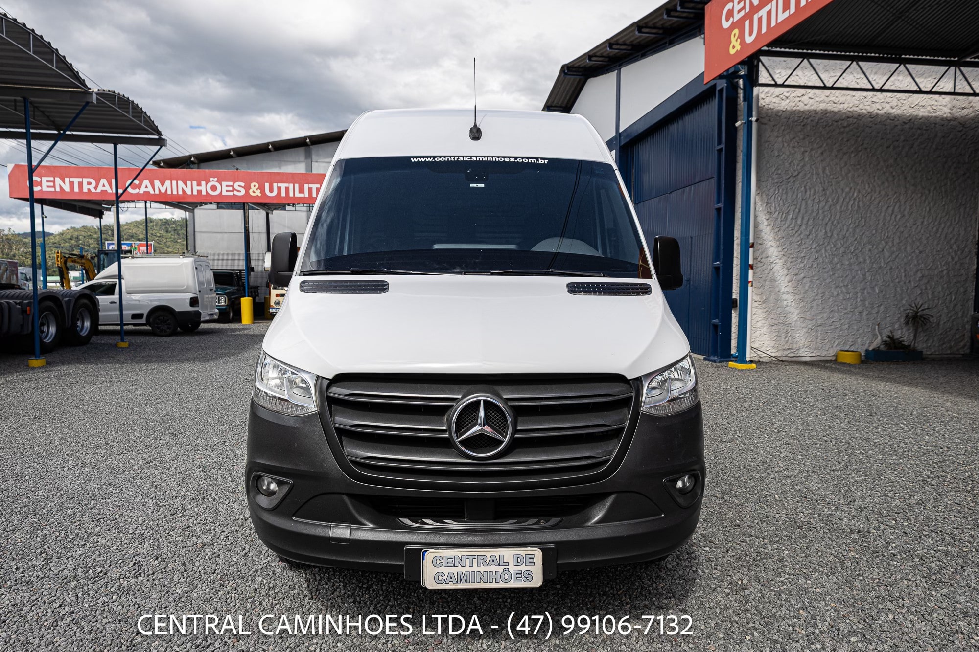 MERCEDES BENZ SPRINTER 516 ANO 2022 RODADO DUPLO