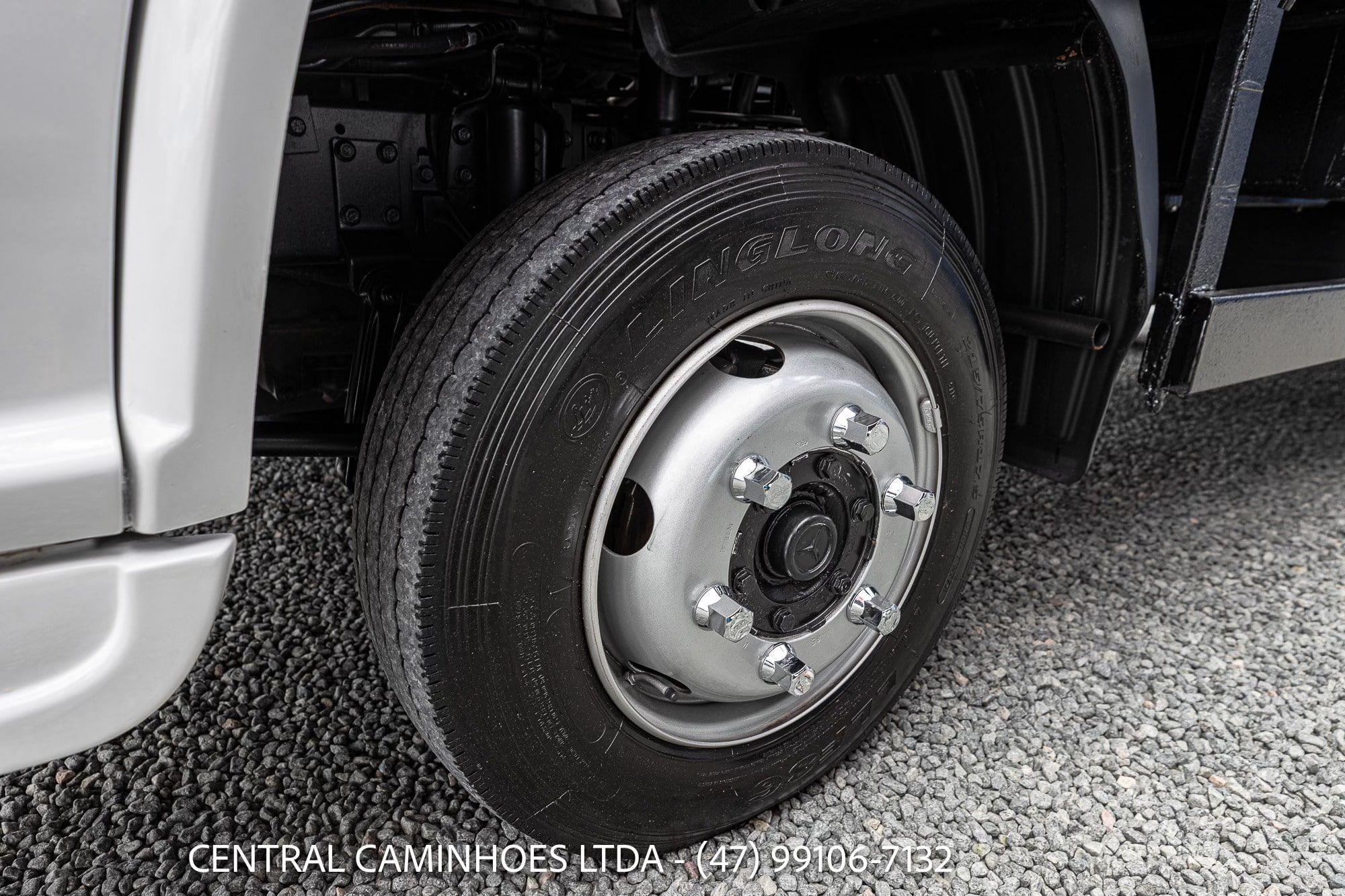 MERCEDES BENZ ACCELO 715C ANO 2006