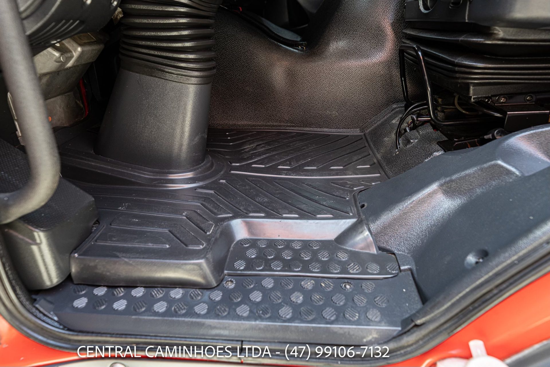 MERCEDES BENZ ATEGO 2426 6X2 ANO 2022 TETO ALTO