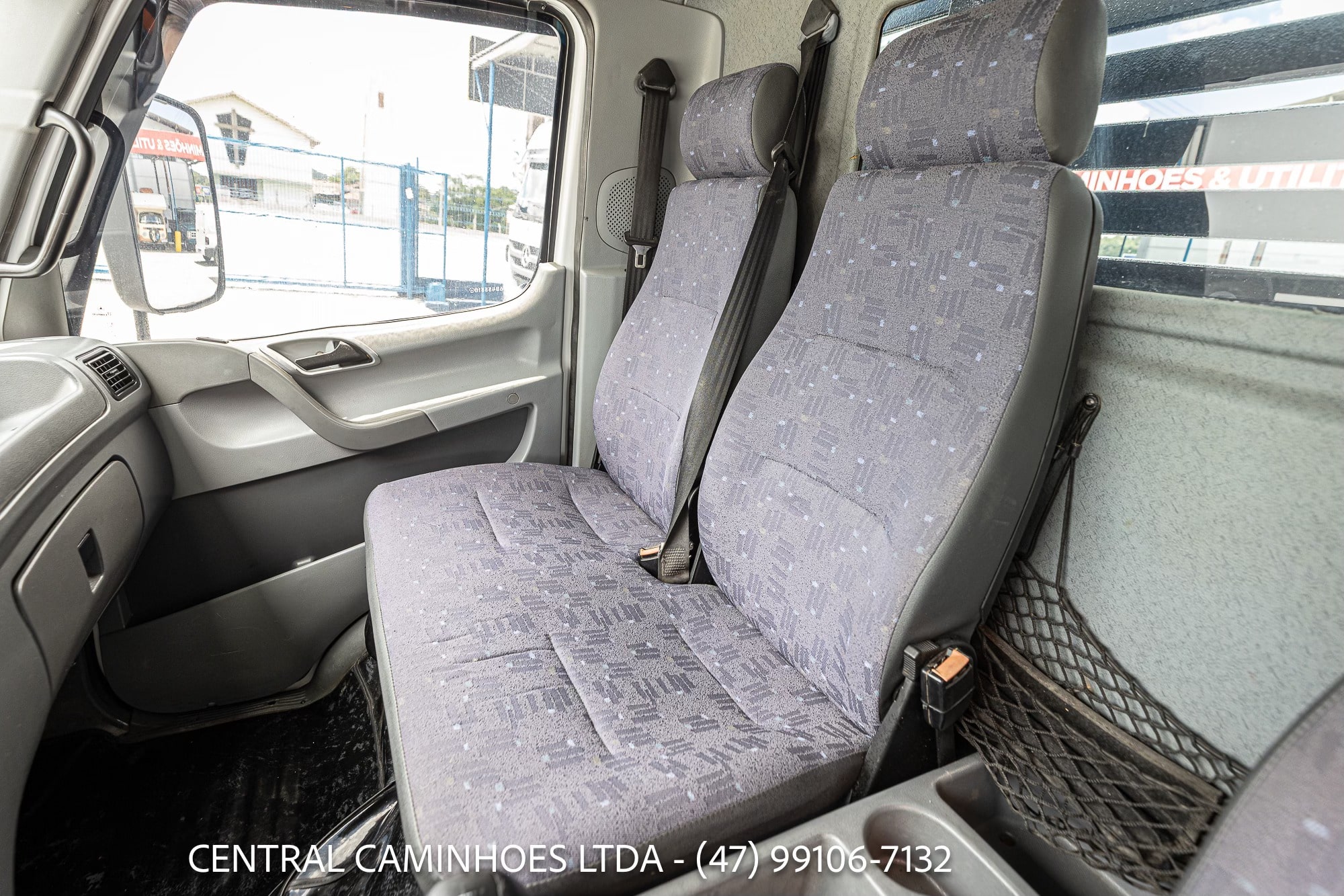 MERCEDES BENZ ACCELO 715C ANO 2006