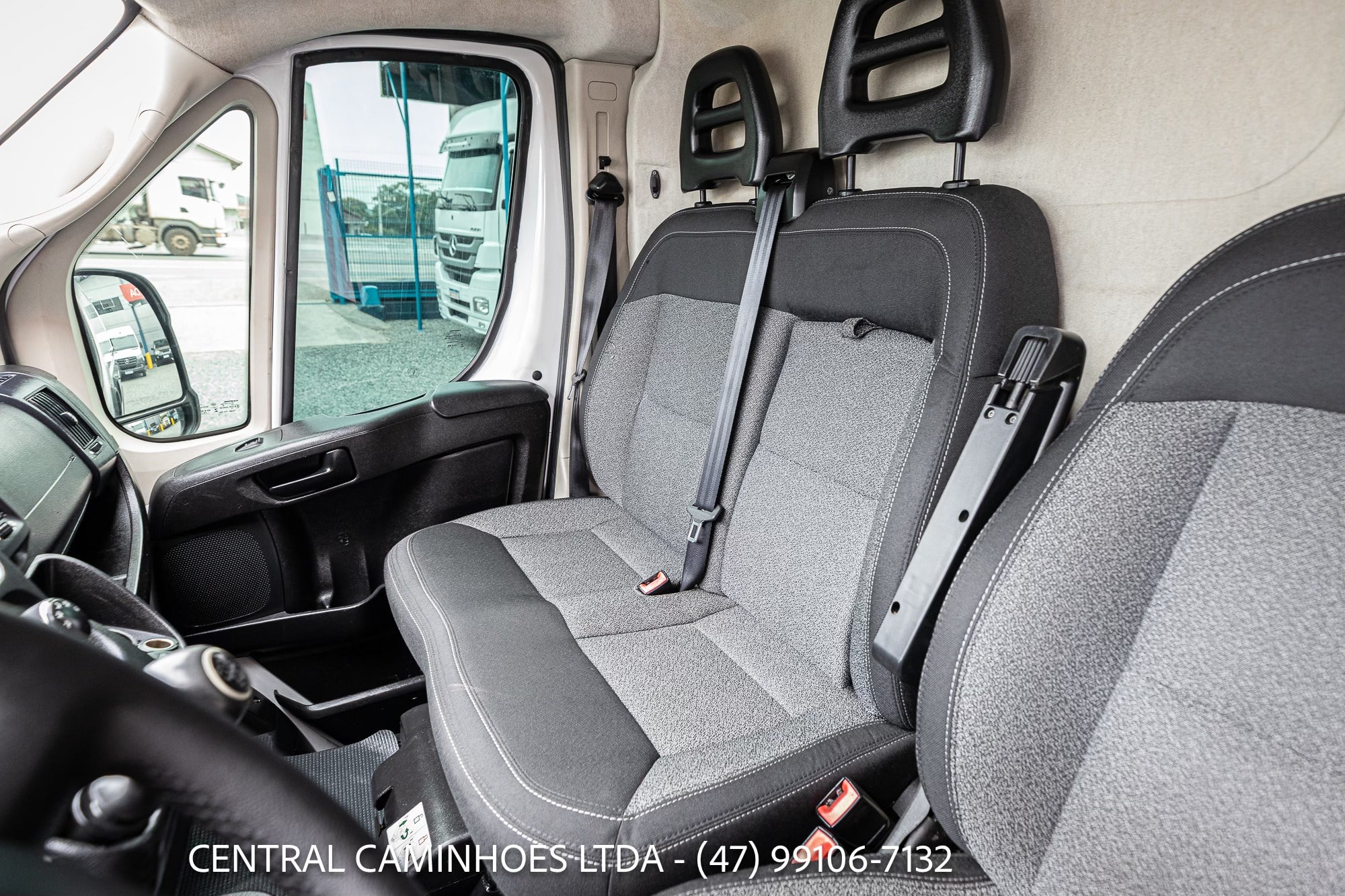 FIAT DUCATO FURGÃO 10M3 ANO 2019 COMPLETA