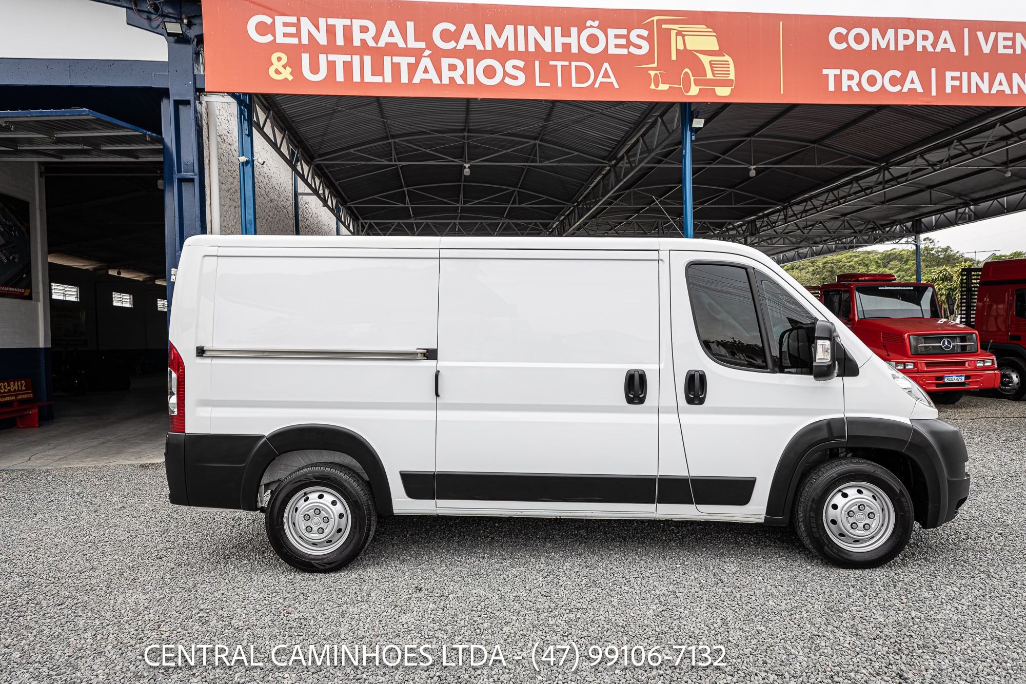 FIAT DUCATO FURGÃO 10M3 ANO 2019 COMPLETA