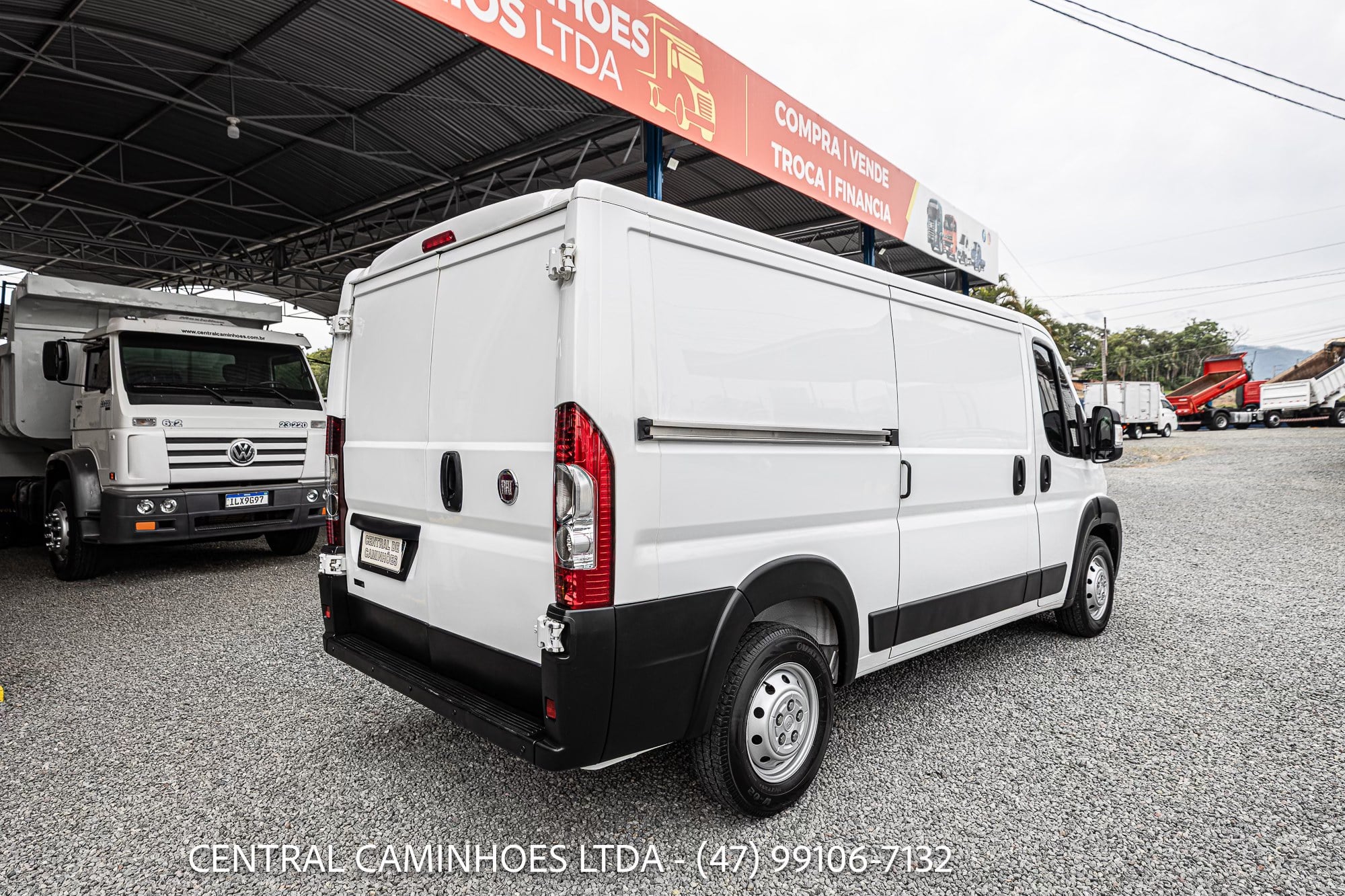 FIAT DUCATO FURGÃO 10M3 ANO 2019 COMPLETA