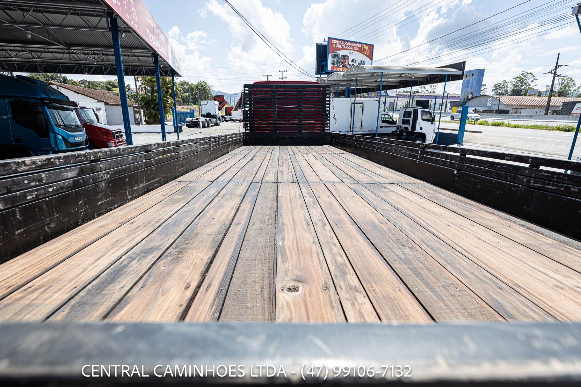 MERCEDES BENZ ATEGO 2426 6X2 ANO 2022 TETO ALTO