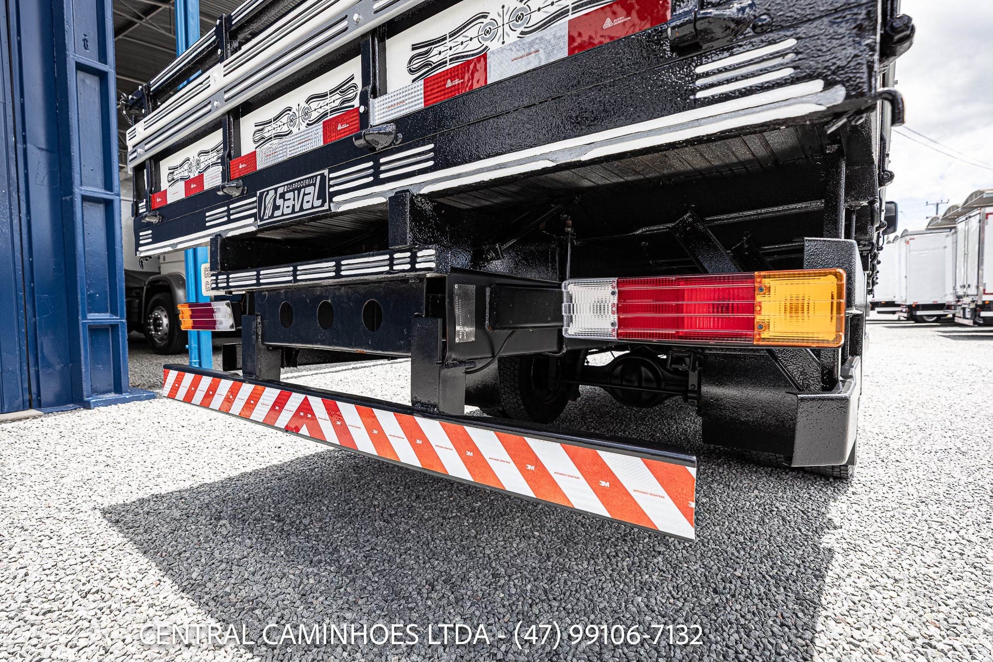 MERCEDES BENZ ACCELO 715C ANO 2006