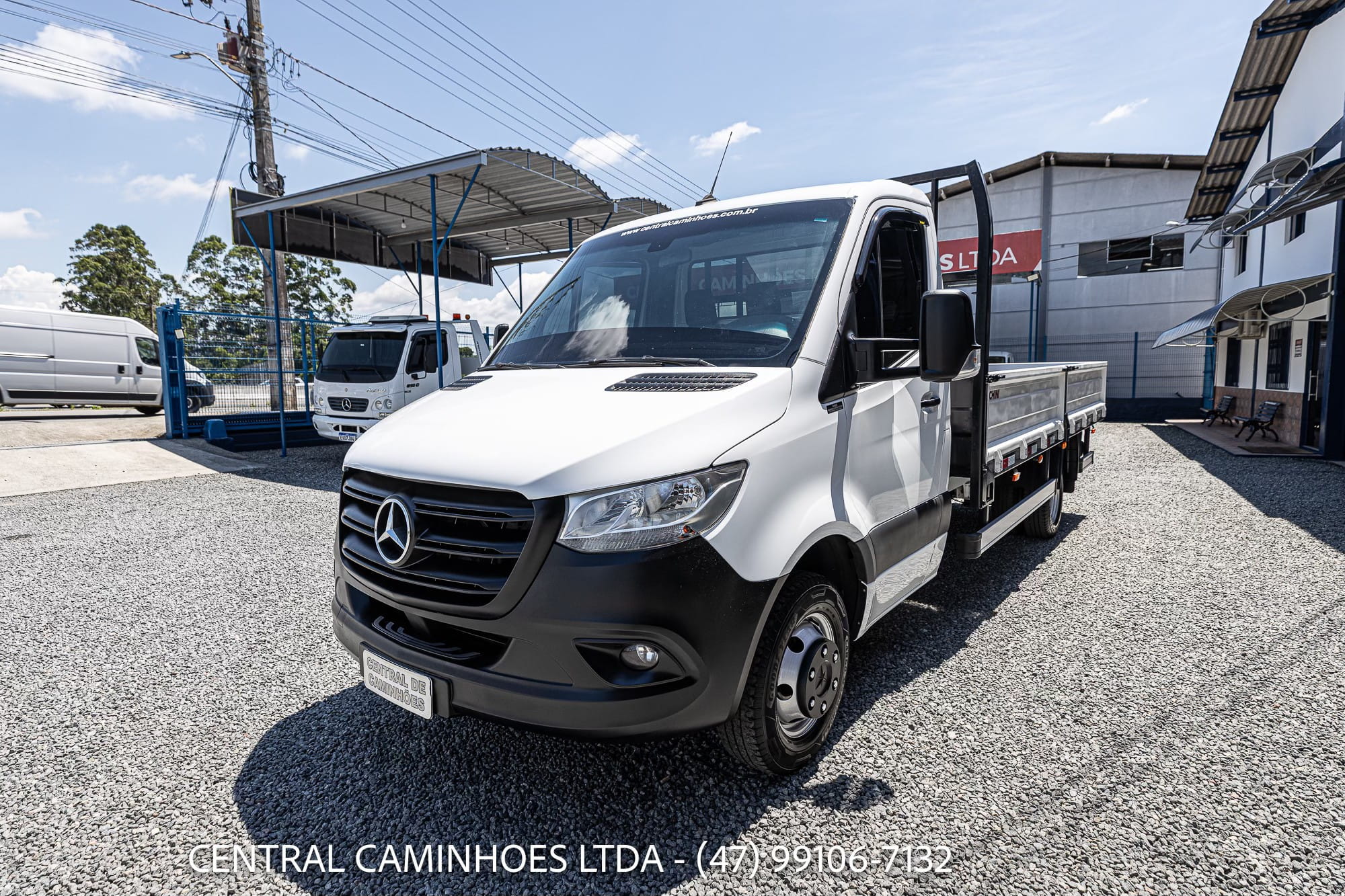 MERCEDES BENZ SPRINTER 516 HI TECH