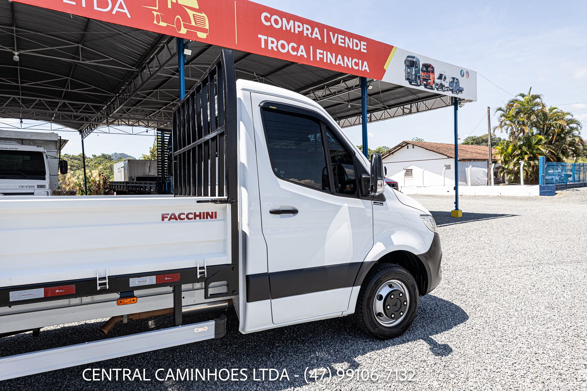 MERCEDES BENZ SPRINTER 516 HI TECH